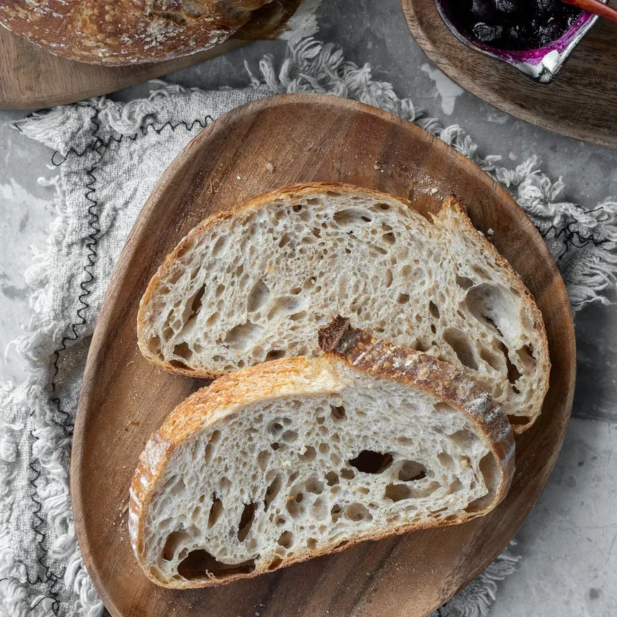 White sourdough loaf